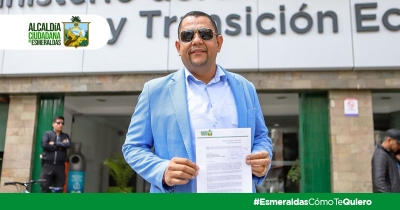Alcalde Vicko Villacís entregó estudios al Ministerio de Ambiente que pone fin a décadas de contaminación del basurero municipal